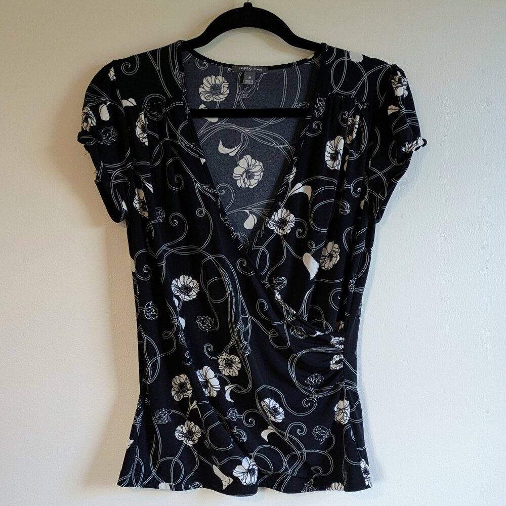 Apt. 9 Black and White Floral Blouse